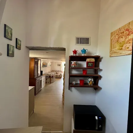 Trulli Delle Succulente Capilungo