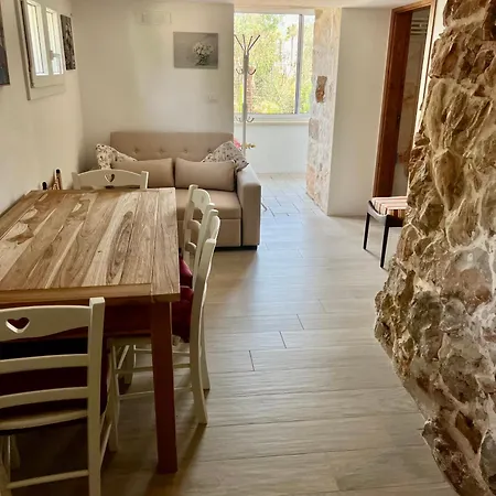 Trulli Delle Succulente Capilungo